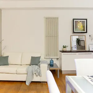 The Best Rent - Near Navigli Milán