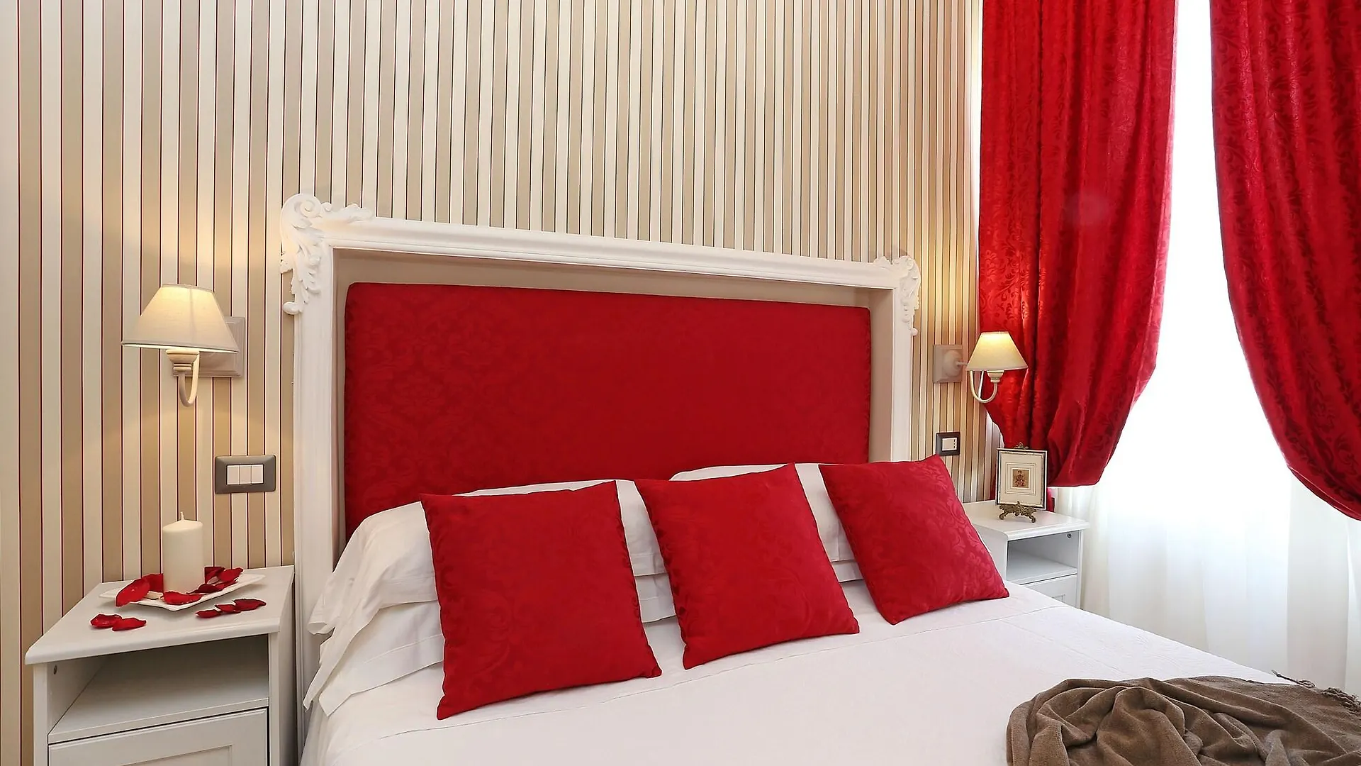 Daplace - Hqh Colosseo Roma 2*,