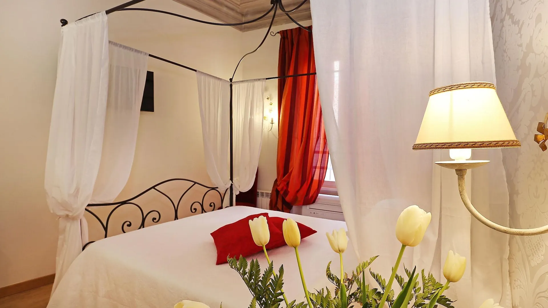 Daplace - Hqh Colosseo Roma 2*,  İtalya