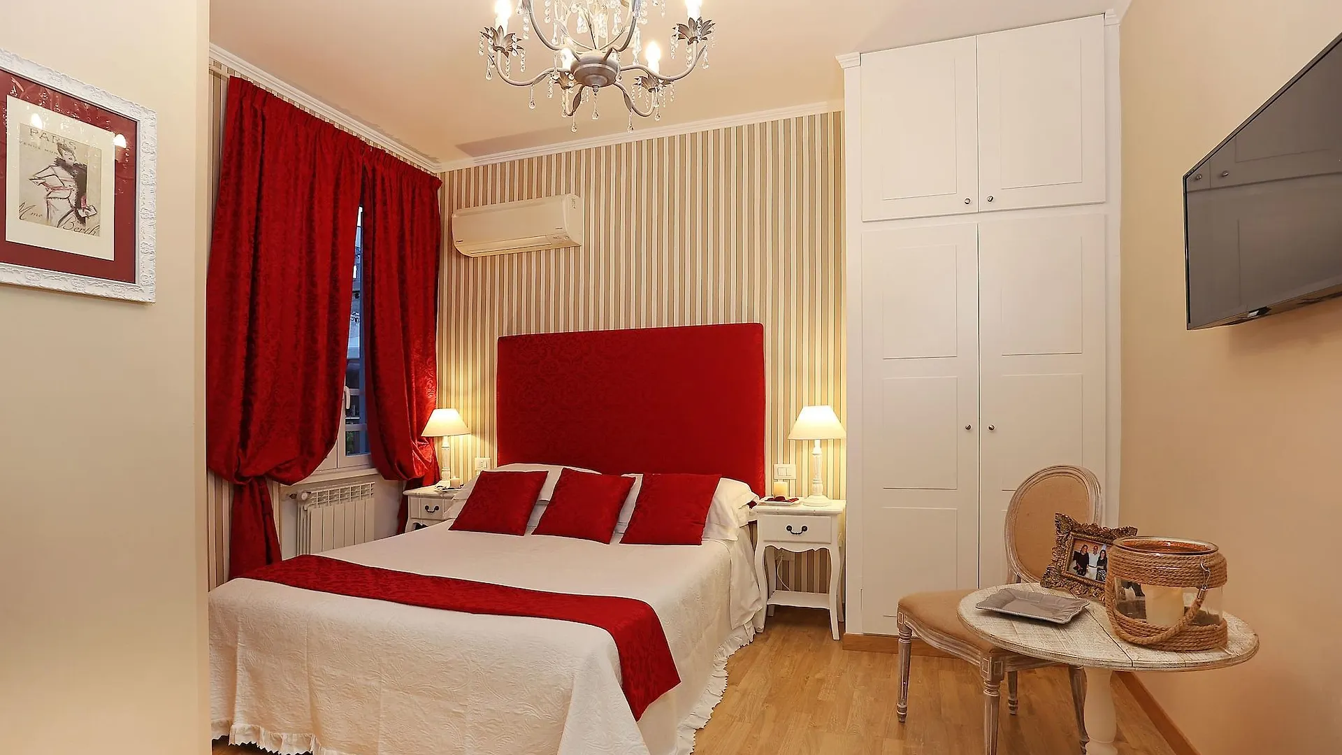 Daplace - Hqh Colosseo Roma 2*,  İtalya