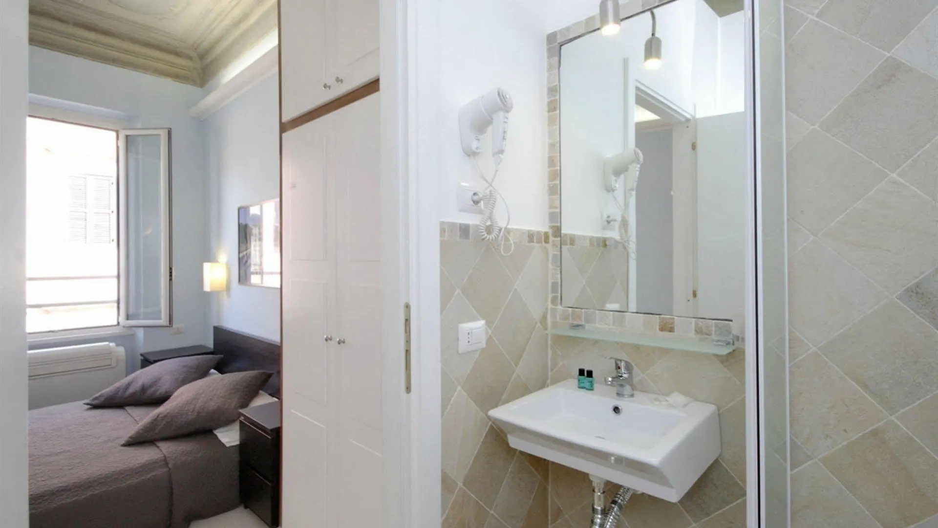 Daplace - Hqh Colosseo Roma